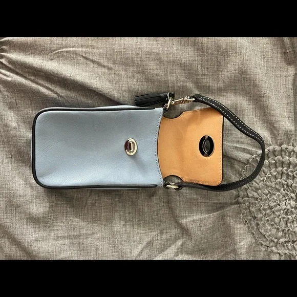 Small Coach cell phone bag with toggle clasp - gently used - Picture 6 of 8